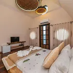 Iksirci Baba מלון