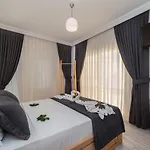 מלון Iksirci Baba אולודניץ