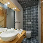Iksirci Baba מלון 5*