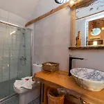 Iksirci Baba מלון 5*