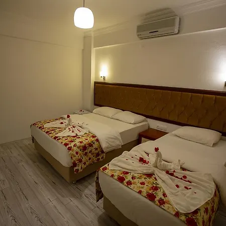 호텔 Iksirci Baba 5*