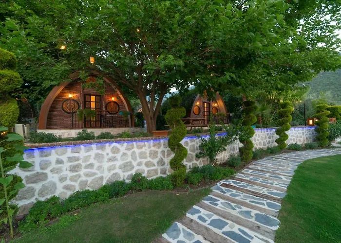 Iksirci Baba Hotel